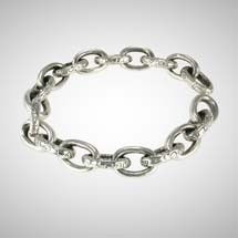 ndu Silver Oval Link Motif Bracelet