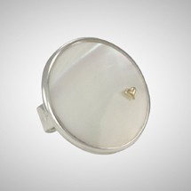 White Round Mother of Pearl Ring with Tiny Heart