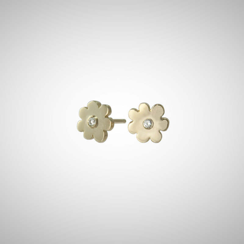 Yellow Gold Daisy Posts with Diamonds